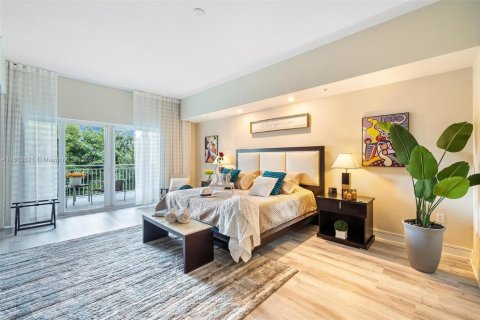 Condominio en alquiler en Doral, Florida, 3 dormitorios, 192.31 m2 № 1937766 - foto 13
