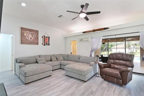 Villa ou maison à vendre à Parrish, Floride: 3 chambres, 184.88 m2 № 2217147 - photo 8