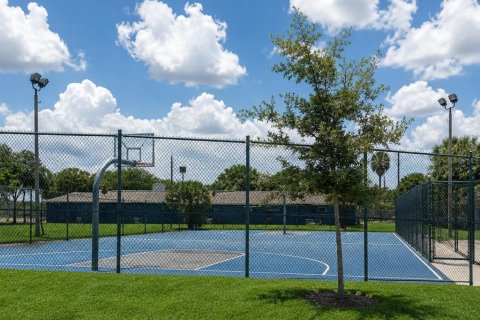 Casa en venta en Orlando, Florida, 3 dormitorios, 158.12 m2 № 2167619 - foto 16