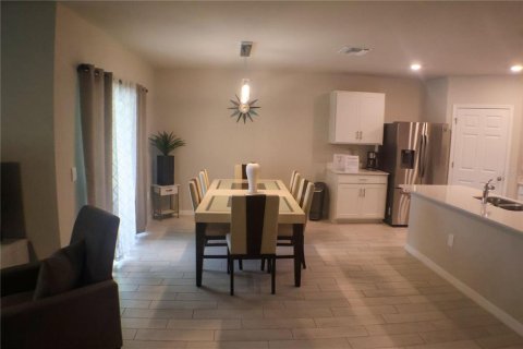 Villa ou maison à vendre à Port Charlotte, Floride: 4 chambres, 169.83 m2 № 1876691 - photo 5