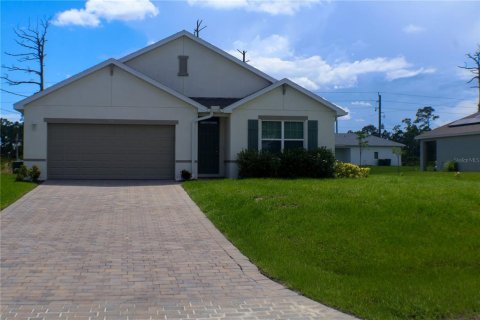 Villa ou maison à vendre à Port Charlotte, Floride: 4 chambres, 169.83 m2 № 1876691 - photo 1
