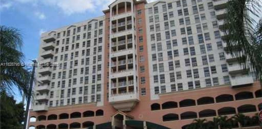 Condominio en Miami, Florida, 1 dormitorio № 1814697