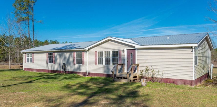 House in De Funiak Springs, Florida 4 bedrooms, 211.82 sq.m. № 559517