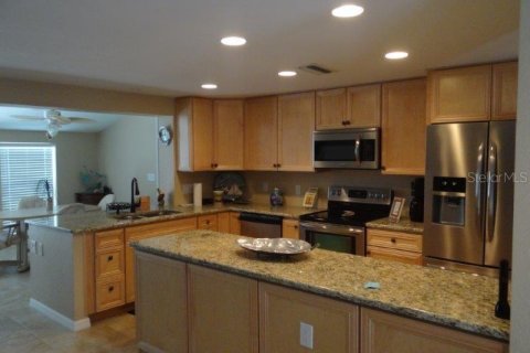 Casa en alquiler en Port Charlotte, Florida, 3 dormitorios, 143.72 m2 № 1677384 - foto 2