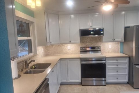 Casa en venta en Largo, Florida, 3 dormitorios, 161.28 m2 № 1900102 - foto 14