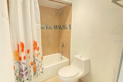 Copropriété à vendre à Orlando, Floride: 2 chambres, 86.03 m2 № 1326262 - photo 14