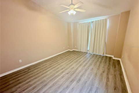 Casa en alquiler en Bradenton, Florida, 4 dormitorios, 183.2 m2 № 1869063 - foto 8