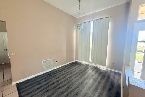 Casa en alquiler en Bradenton, Florida, 4 dormitorios, 183.2 m2 № 1869063 - foto 22