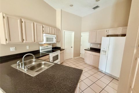 Casa en alquiler en Bradenton, Florida, 4 dormitorios, 183.2 m2 № 1869063 - foto 2