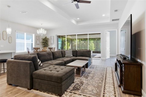 Villa ou maison à vendre à Kissimmee, Floride: 3 chambres, 204.57 m2 № 2400940 - photo 15