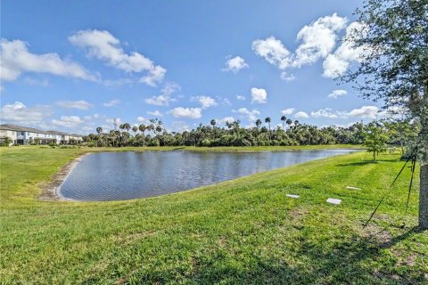 House in Palmetto, Florida 3 bedrooms, 163.51 sq.m. № 2216735 - photo 23