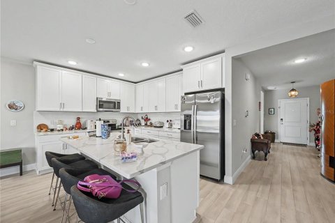 House in Palmetto, Florida 3 bedrooms, 163.51 sq.m. № 2216735 - photo 4