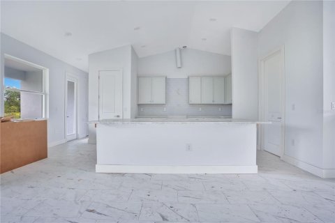 Villa ou maison à vendre à Englewood, Floride: 3 chambres, 189.71 m2 № 2400892 - photo 8
