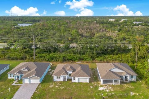 Villa ou maison à vendre à Englewood, Floride: 3 chambres, 189.71 m2 № 2400892 - photo 30