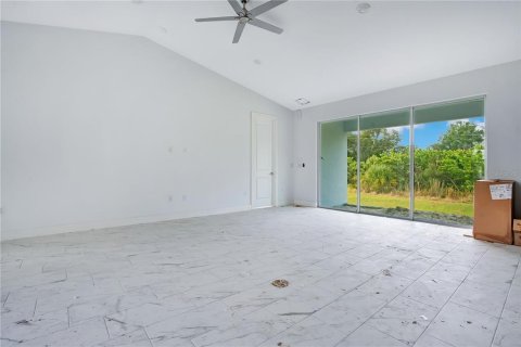 Villa ou maison à vendre à Englewood, Floride: 3 chambres, 189.71 m2 № 2400892 - photo 13