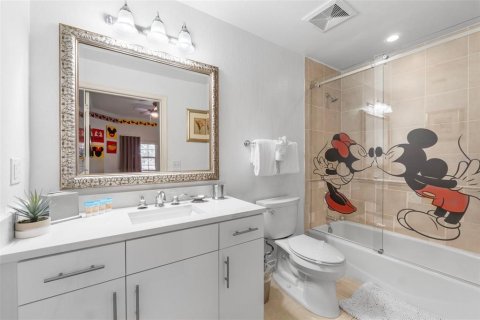 Condominio en venta en Four Corners, Florida, 3 dormitorios, 151.43 m2 № 1870299 - foto 11
