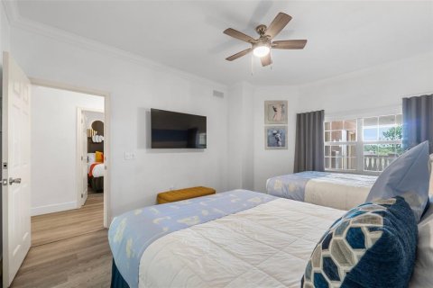 Condominio en venta en Four Corners, Florida, 3 dormitorios, 151.43 m2 № 1870299 - foto 17