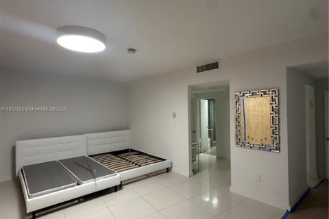 Copropriété à louer à Miami Beach, Floride: 2 chambres, 235.41 m2 № 1823752 - photo 23