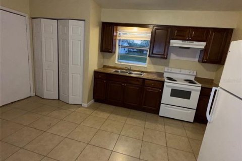 Снять в аренду квартиру в Окала, Флорида 3 комнаты, 95.5м2, № 1625865 - фото 8