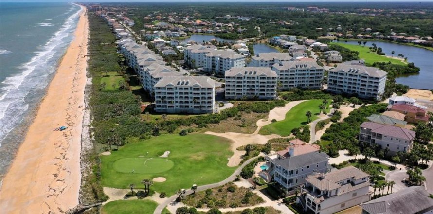 Condominio en Palm Coast, Florida, 3 dormitorios № 1902579