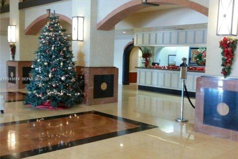 Condo in Miami, Florida, 1 bedroom  № 1997703 - photo 6