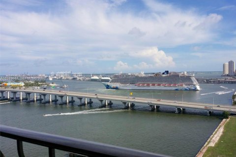 Condo in Miami, Florida, 1 bedroom  № 1997703