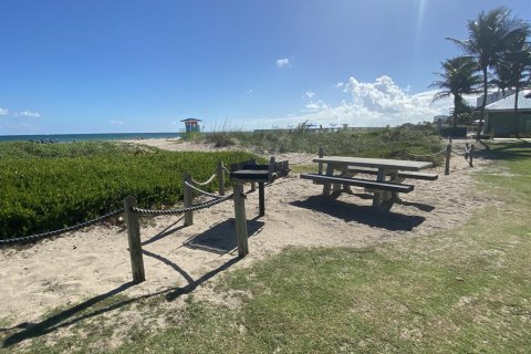Copropriété à louer à Pompano Beach, Floride: 2 chambres, 77.57 m2 № 2352768 - photo 13
