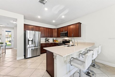 Townhouse in Orlando, Florida 4 bedrooms, 168.06 sq.m. № 2396464 - photo 8
