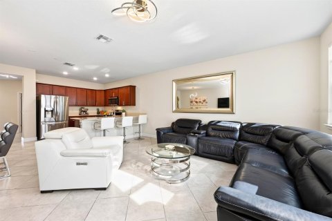 Townhouse in Orlando, Florida 4 bedrooms, 168.06 sq.m. № 2396464 - photo 10