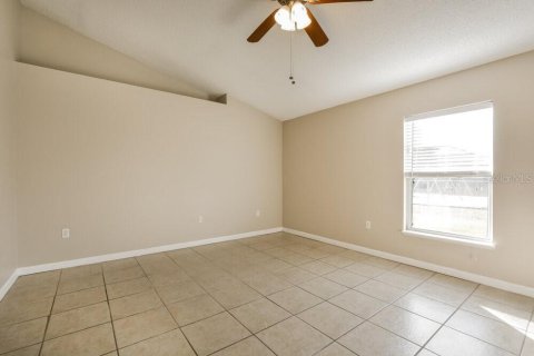 Villa ou maison à louer à Orlando, Floride: 4 chambres, 175.86 m2 № 1905183 - photo 8