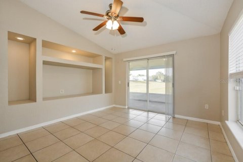 Villa ou maison à louer à Orlando, Floride: 4 chambres, 175.86 m2 № 1905183 - photo 5