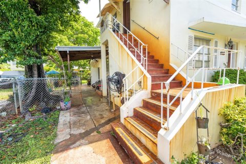 Купить коммерческую недвижимость в Майами, Флорида 206.24м2, № 1941140 - фото 4