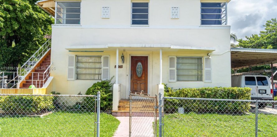 Коммерческая недвижимость в Майами, Флорида 206.24м2 № 1941140