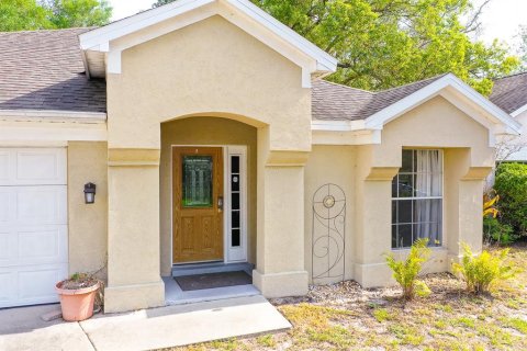 House in Casselberry, Florida 4 bedrooms, 182.65 sq.m. № 1685396 - photo 2