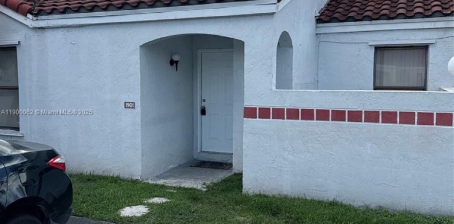 Touwnhouse à Homestead, Floride 2 chambres, 88.35 m2 № 1952642