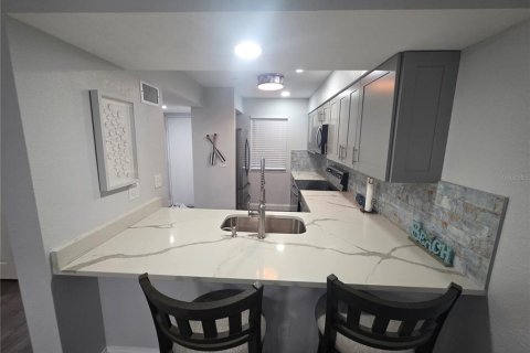 Copropriété à louer à Englewood, Floride: 2 chambres, 113.53 m2 № 2416708 - photo 14