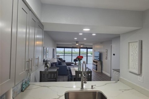 Copropriété à louer à Englewood, Floride: 2 chambres, 113.53 m2 № 2416708 - photo 15