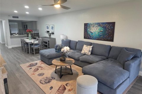 Copropriété à louer à Englewood, Floride: 2 chambres, 113.53 m2 № 2416708 - photo 12