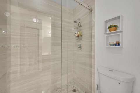 Купить кондоминиум в Корал-Спрингс, Флорида 2 спальни, 103.49м2, № 1928190 - фото 9