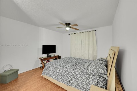 Купить кондоминиум в Корал-Спрингс, Флорида 2 спальни, 103.49м2, № 1928190 - фото 6