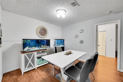 Купить кондоминиум в Корал-Спрингс, Флорида 2 спальни, 103.49м2, № 1928190 - фото 21