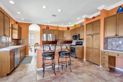 Casa en venta en Miramar, Florida, 5 dormitorios, 325.16 m2 № 1695957 - foto 14
