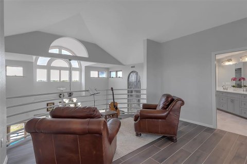 House in Terra Ceia, Florida 5 bedrooms, 359.9 sq.m. № 1742641 - photo 27
