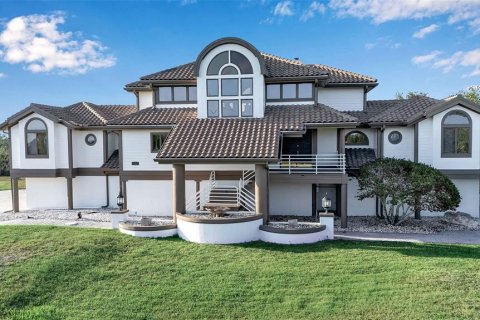 House in Terra Ceia, Florida 5 bedrooms, 359.9 sq.m. № 1742641 - photo 2
