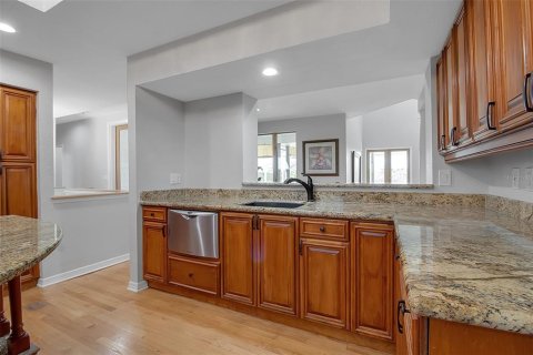 House in Terra Ceia, Florida 5 bedrooms, 359.9 sq.m. № 1742641 - photo 19