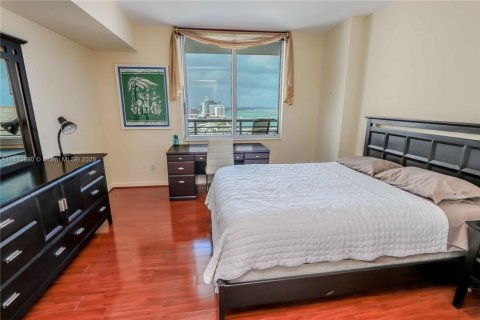 Condominio en venta en Miami, Florida, 1 dormitorio, 78.6 m2 № 1888783 - foto 18