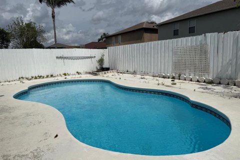 Casa en venta en Orlando, Florida, 4 dormitorios, 226.31 m2 № 1724520 - foto 11