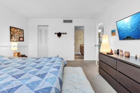 Condominio en venta en Tamarac, Florida, 2 dormitorios, 81.75 m2 № 1988205 - foto 15