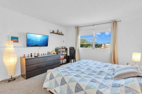 Condominio en venta en Tamarac, Florida, 2 dormitorios, 81.75 m2 № 1988205 - foto 30