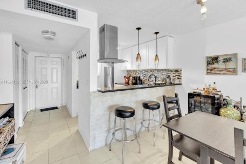 Condominio en venta en Tamarac, Florida, 2 dormitorios, 81.75 m2 № 1988205 - foto 25